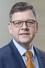 Chief Executive Director of Securities Supervision/ Asset Management, Dr. Thorsten Pötzsch
